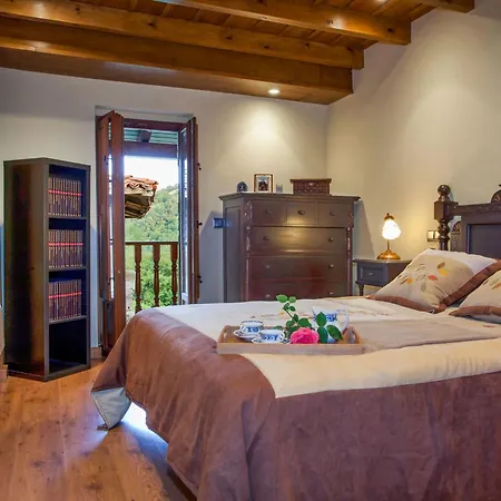 La Casona De Riomera Tatil Evi Santibanes de la Fuente