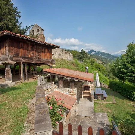 La Casona De Riomera Santibanes de la Fuente